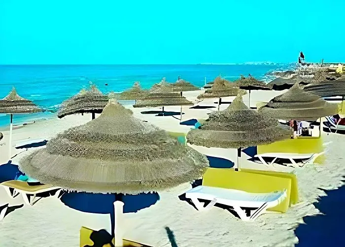 Cedriana Hotel